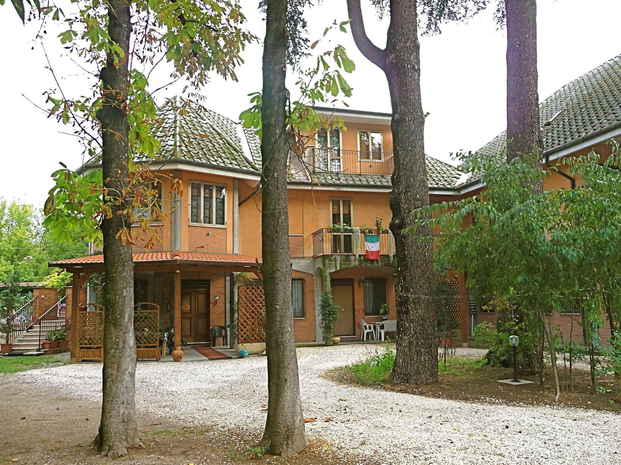 Bed and Breakfast Al Parco Curtatone Esterno foto